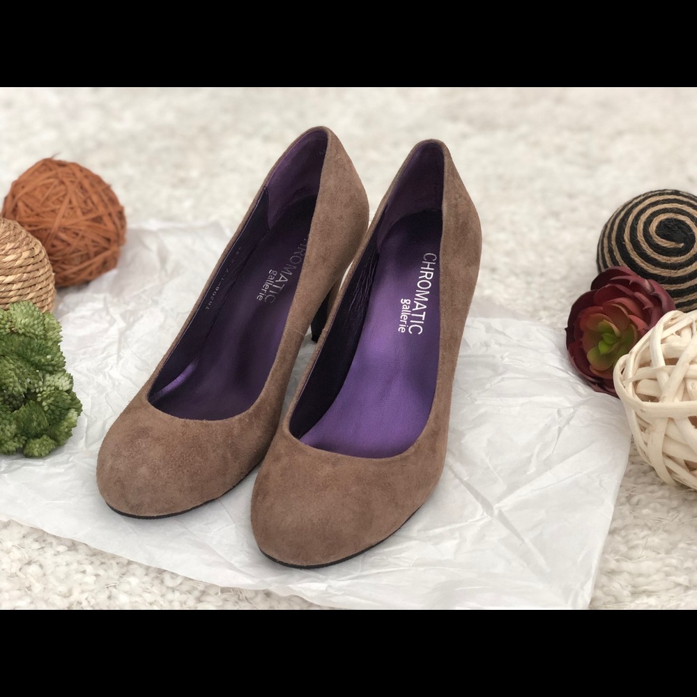Chromatic gallerier pump - size 5 - 3”heel